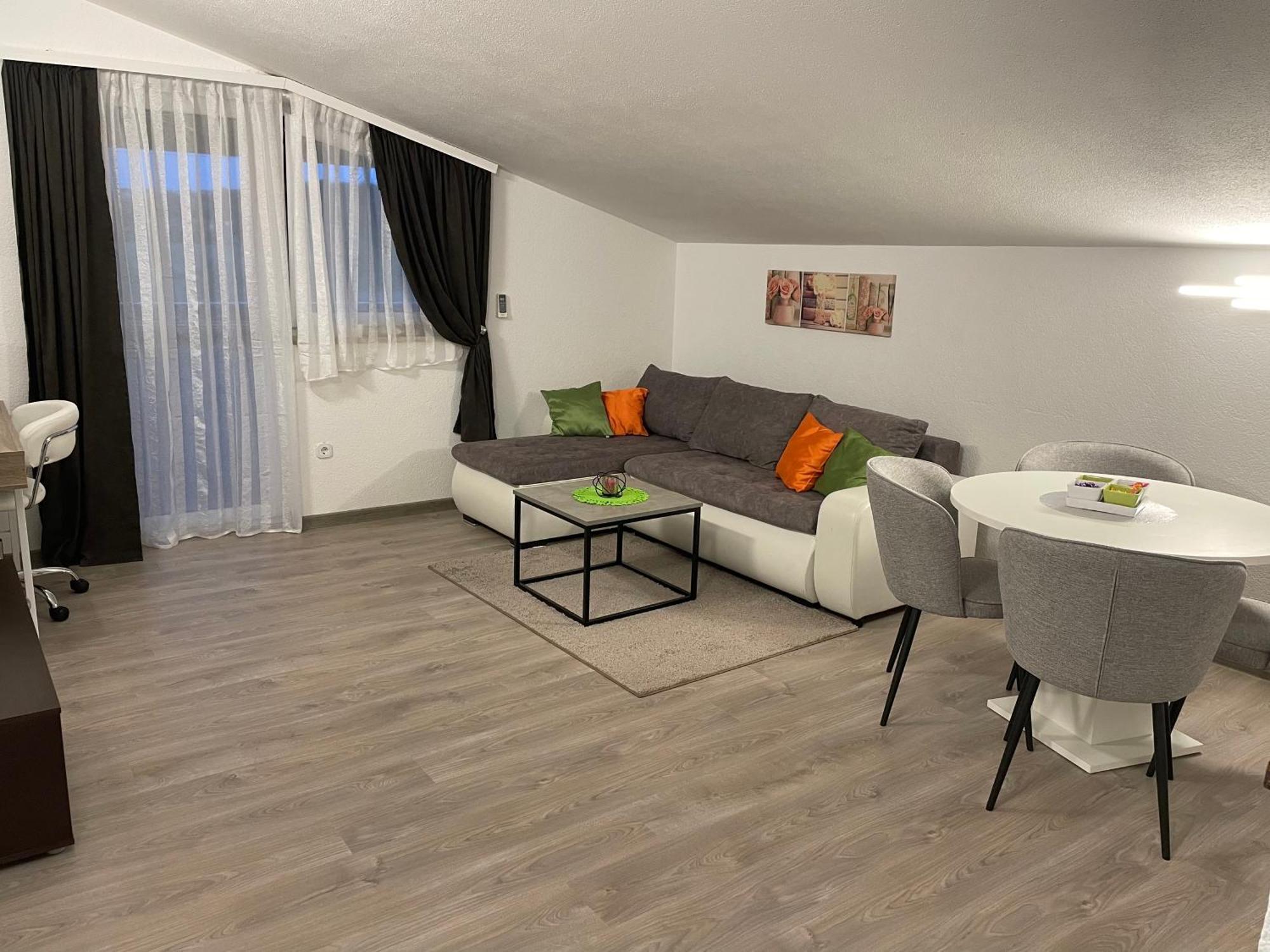 Apartments Dora Poreč Exteriör bild